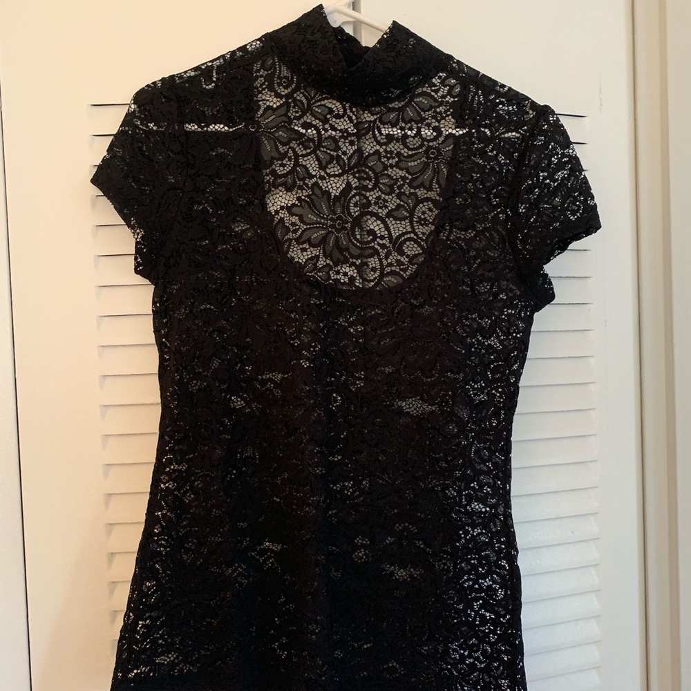 Express lace short sleeve top size L never worn